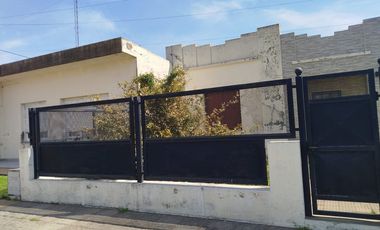 Casa de 3 dormitorios  en Santa Isabel