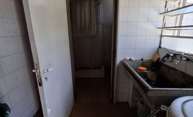 VENTA CASA 3 DORM C/ GALPON Y TERRENO DE 1200 MTS2
