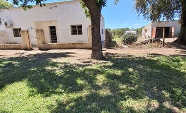 VENTA CASA 3 DORM C/ GALPON Y TERRENO DE 1200 MTS2