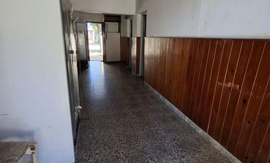VENTA CASA 3 DORM C/ GALPON Y TERRENO DE 1200 MTS2