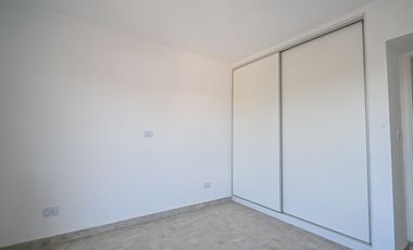 DEPARTAMENTO A ESTRENAR CON COCHERA