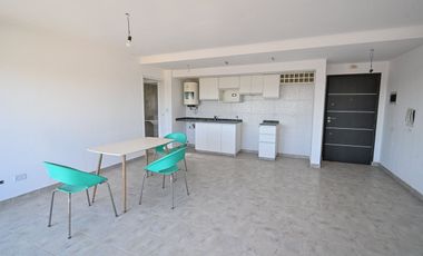 DEPARTAMENTO A ESTRENAR CON COCHERA
