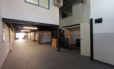 VENTA OFICINA C/ COCHERA Y DEPOSITO MUNRO