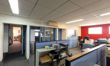 VENTA OFICINA C/ COCHERA Y DEPOSITO MUNRO