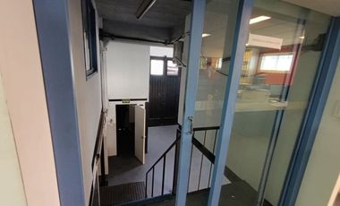 VENTA OFICINA C/ COCHERA Y DEPOSITO MUNRO