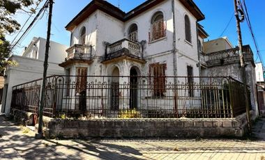 Venta casa a refaccionar 3 de Febrero 3400