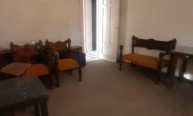 Venta casa a refaccionar 3 de Febrero 3400