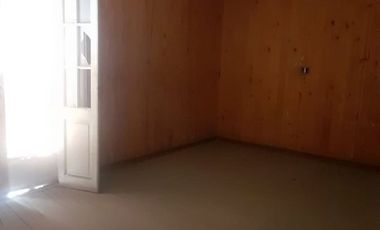 Venta casa a refaccionar 3 de Febrero 3400