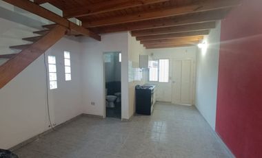 PH 3 AMBIENTES EN ALQUILER- PASO DEL REY