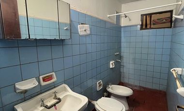CASA EN VENTA EN BARRIO PANDO, ZONA SUR GOYA