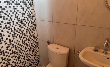 CASA CON CABAÑAS EN VENTA