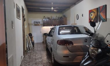 VENTA CASA MAS DEPARTAMENTO, BARRIO CATEDRAL