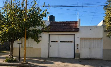 VENTA CASA MAS DEPARTAMENTO, BARRIO CATEDRAL