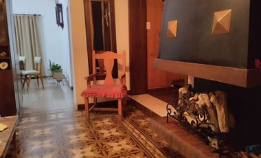 VENTA CASA 4 HABITACIONES, BARRIO CATEDRAL