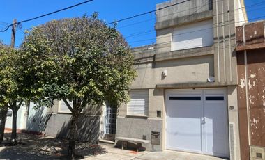 CASA EN VENTA CON GRAN UBICACION Y POTENCIAL