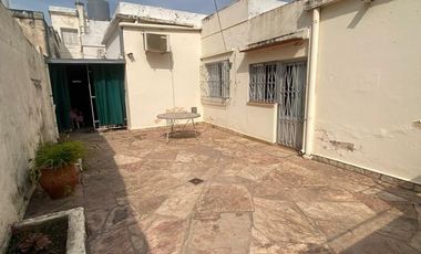 CASA EN VENTA CON GRAN UBICACION Y POTENCIAL