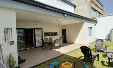 Casa 4D en Venta, San Martin al 3800