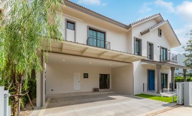 5 Bedroom House for sale at Graceland