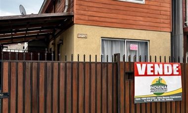 Casa en Venta en Villa Llakolen