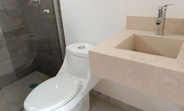 CASA CON ALBERCA Y JACUZZI, AMUEBLADA EN RENTA SECTOR VIÑEDOS, TORREÓN ,COAH.