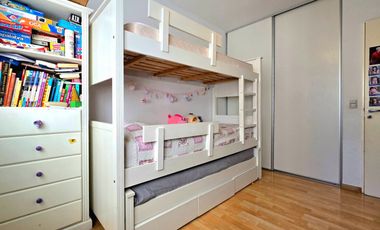 Villa del Parque. Venta 3 Amb Semipiso. C Cochera y Baulera. Amenities