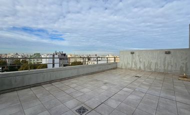 Villa del Parque. Venta 3 Amb Semipiso. C Cochera y Baulera. Amenities
