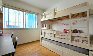 Villa del Parque. Venta 3 Amb Semipiso. C Cochera y Baulera. Amenities