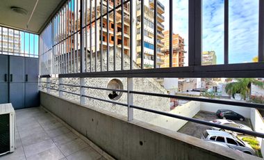 Villa del Parque. Venta 3 Amb Semipiso. C Cochera y Baulera. Amenities