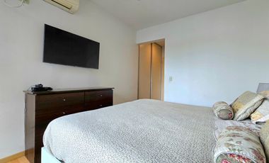 Villa del Parque. Venta 3 Amb Semipiso. C Cochera y Baulera. Amenities