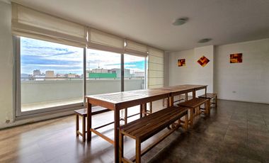 Villa del Parque. Venta 3 Amb Semipiso. C Cochera y Baulera. Amenities