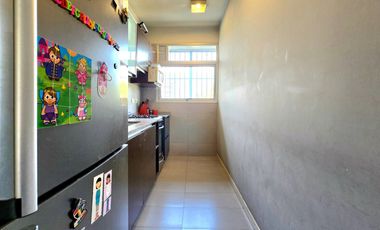 Villa del Parque. Venta 3 Amb Semipiso. C Cochera y Baulera. Amenities