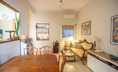 DEPARTAMENTO 3 AMBIENTES CON PATIO - VTE LÓPEZ