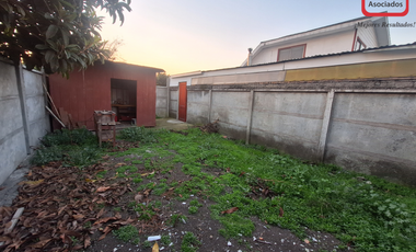 Amplia casa 3D 3B con gran terreno y 4 estacionamientos