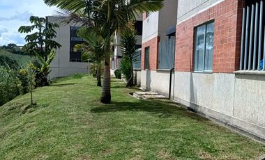 Apartamento para venta en urbanización cerrada en
