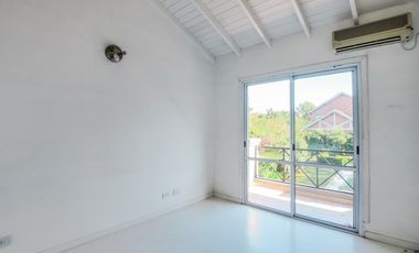 VENTA CASA 4 AMBIENTES - CLUB DE CAMPO PUEYRREDON - PILAR