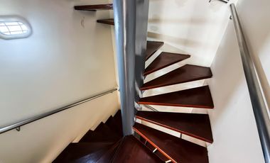 Inversion En Surco – 267 M² Construidos | 6 Niveles