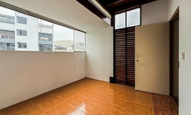 Inversion En Surco – 267 M² Construidos | 6 Niveles