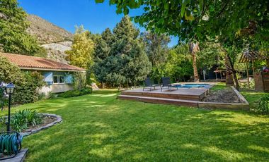 Casa chilena remodelada 3.605 m² con salida río