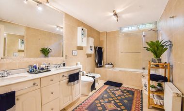 Casa chilena remodelada 3.605 m² con salida río