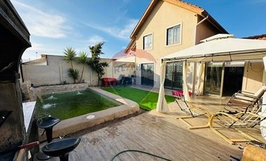 CASA EN CONDOMINIO 3D/3B CON AMPLIO ESPACIO