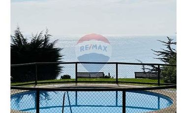 JARDIN PRIVADO CON VISTA PRIVILEGIADA AL MAR