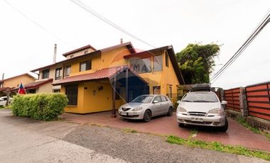 Hermosa casa familiar en Huertos Familiares