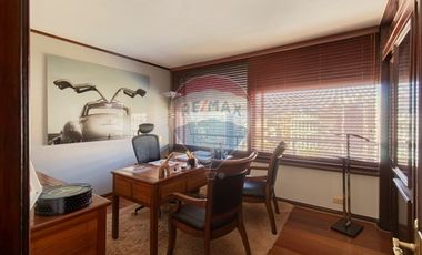 Vista 360° a ciudad y club de golf