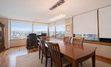 Vista 360° a ciudad y club de golf