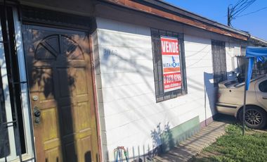 CASA 3D 1B ESTACIONAMIENTO PLAZA OESTE