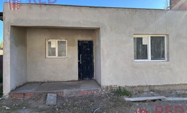 CASA 3 DORMITORIOS PB A ESTRENAR B° CEREZOS II
