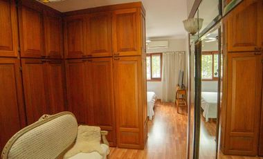 Casa en Alquiler   6 ambientes con Jardín y Pileta en FLORIDA