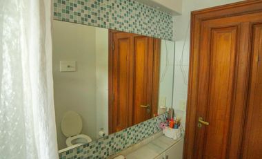 Casa en Alquiler   6 ambientes con Jardín y Pileta en FLORIDA