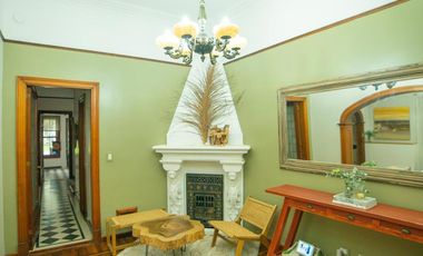 Casa en Alquiler   6 ambientes con Jardín y Pileta en FLORIDA