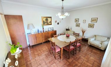 Casa  en Venta Ramos Mejia / La Matanza (A141 4238)